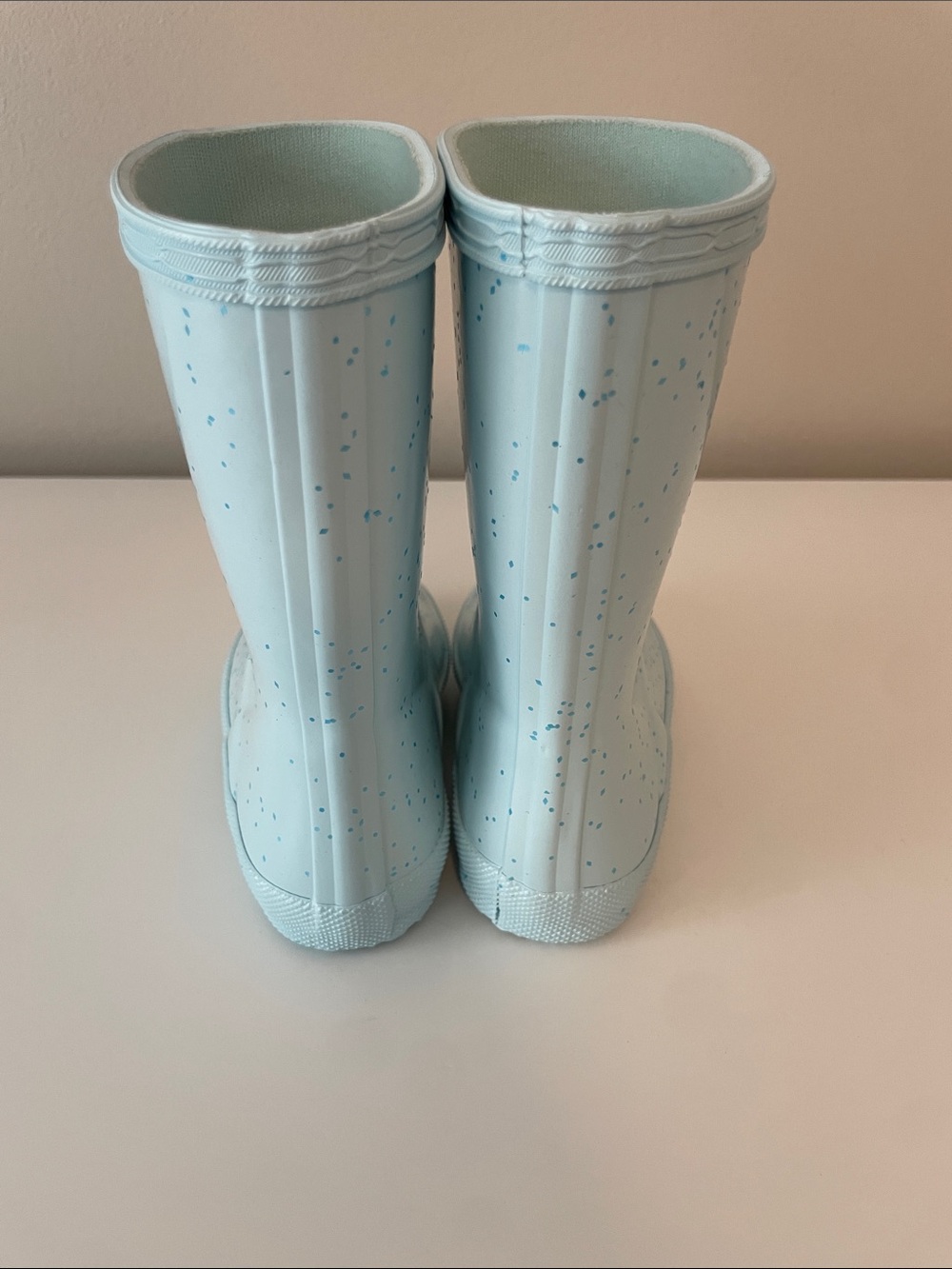 Hunter Kids Light Blue Rain Boots with Blue Speckle - Picture 4 of 5